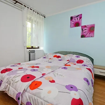 Villa Spacious Lanima - Peaceful Location Porec