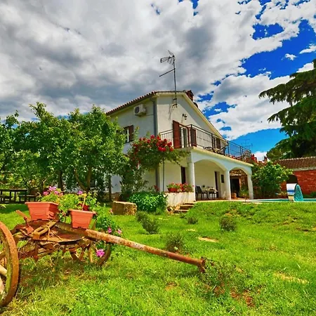 Spacious Lanima - Peaceful Location *